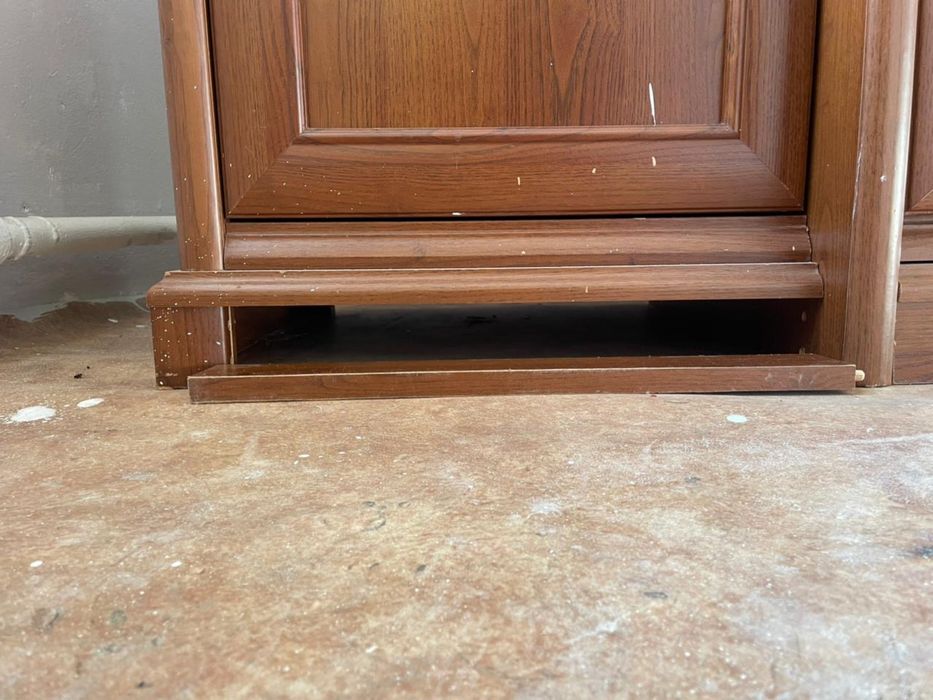 Продам шифоньер б/у