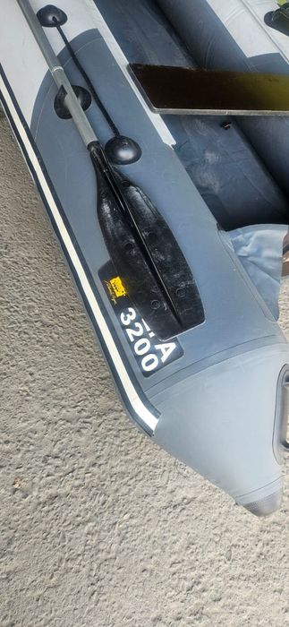 Продам лодку надувная