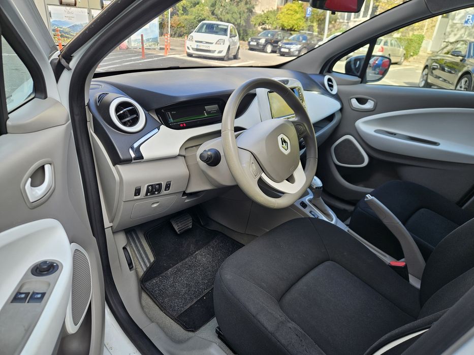 RENAULT Zoe 2016 — imagine 5
