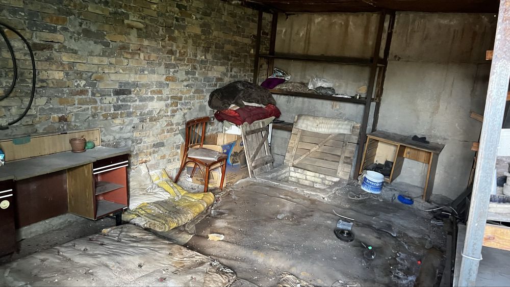 Продам гараж западные