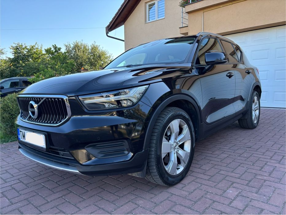 Volvo xc40 190 cp 4x4