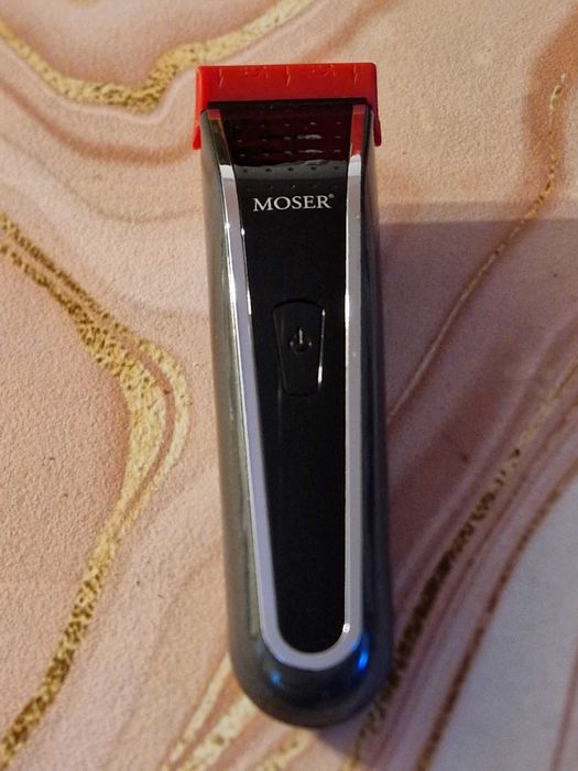 Aparat de tuns MOSER (WAHL) LITHIUM PRO LED  stare foarte buna