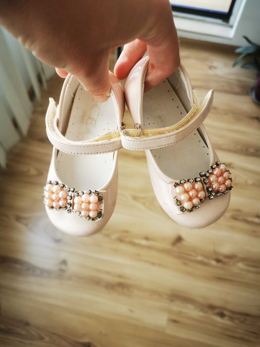 Детска официална рокля за кръщене или повод