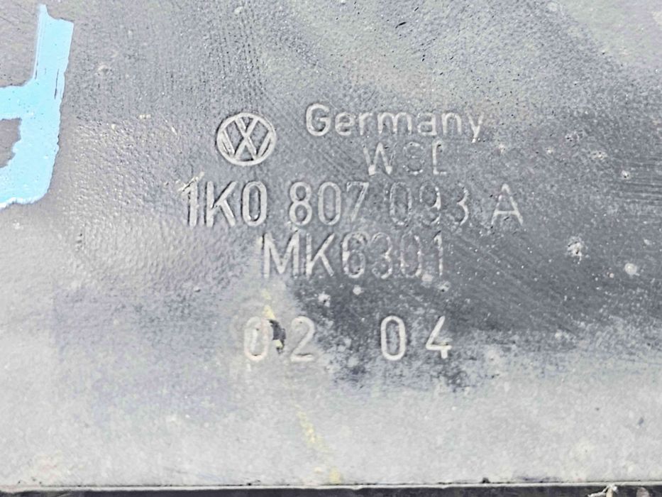 Armatura bara fata Volkswagen Golf 5 (1K1) [Fabr 2004-2008] 1K0807093A