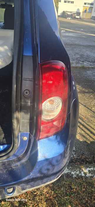 bara fata, faruri, aripi, capota, haion, portiera dacia duster 4x4