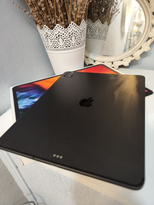 Vand iPad pro 12.9 gen4, 256 gb , cellular