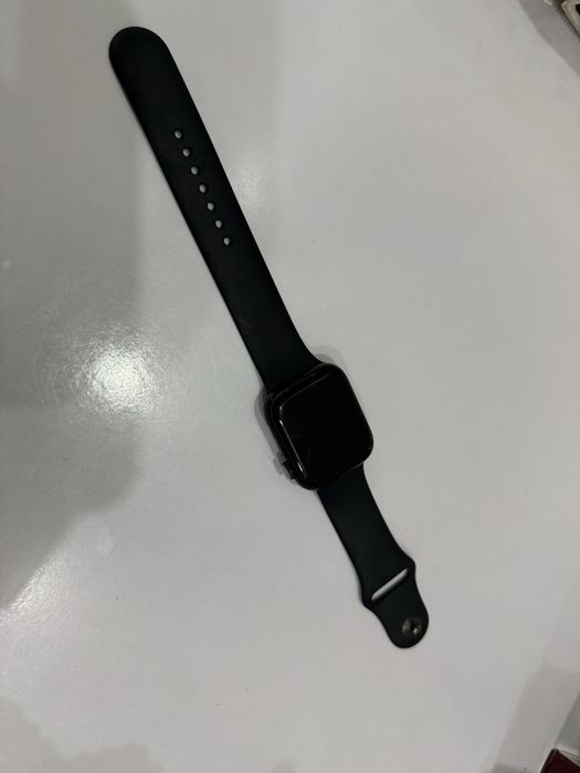 iWatch 7 45 mm battary-86%