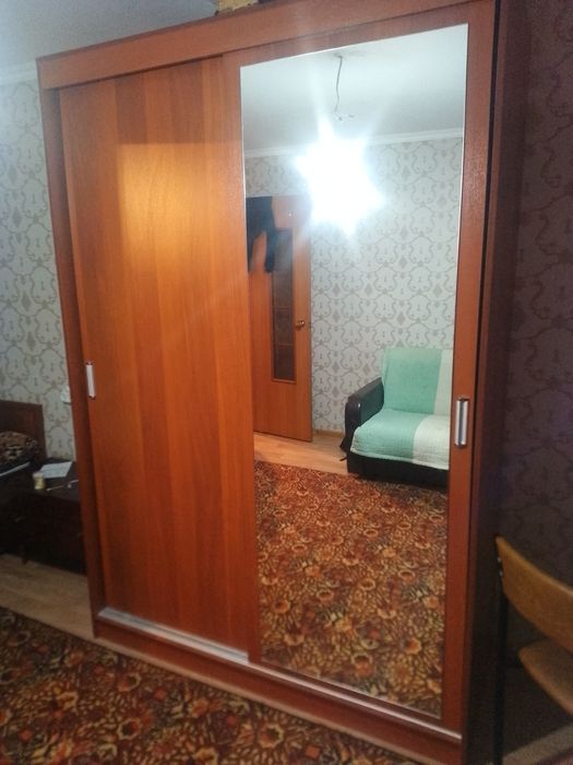Продаю новый шкаф купе