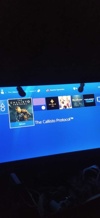 продаётся ps 4   cuh-1008a