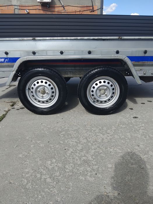 De vanzare remorcă