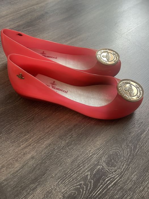 Balerini si sandale din cauciuc 38, stare f buna