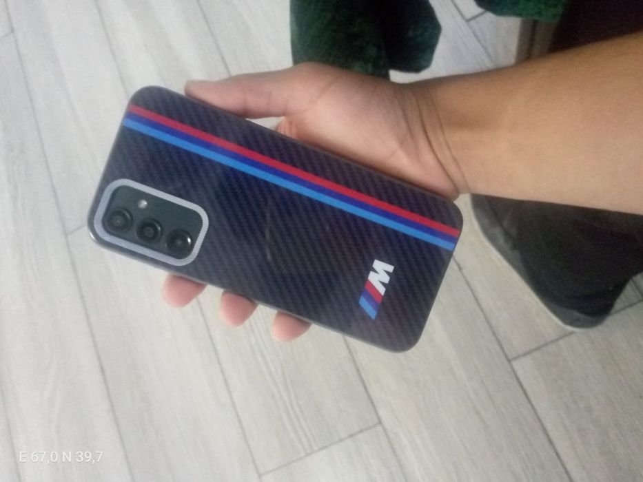 Telefon nomi A14 aybi ekran singan xotira 64: narx 700  min