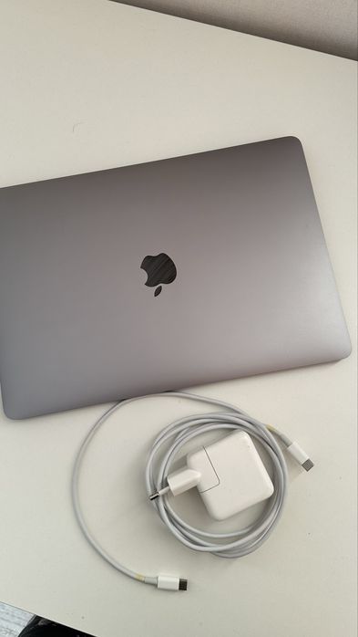 Macbook air 13 m1
