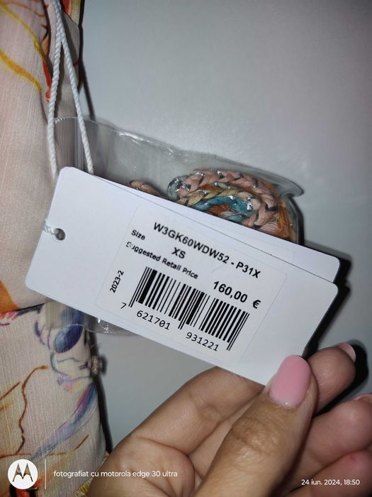 Rochie Guess nouă cu etichetă