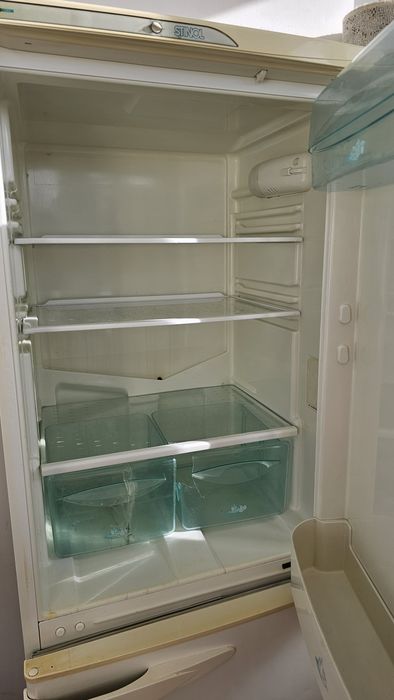 Холодильник б/у в рабочем состоянии