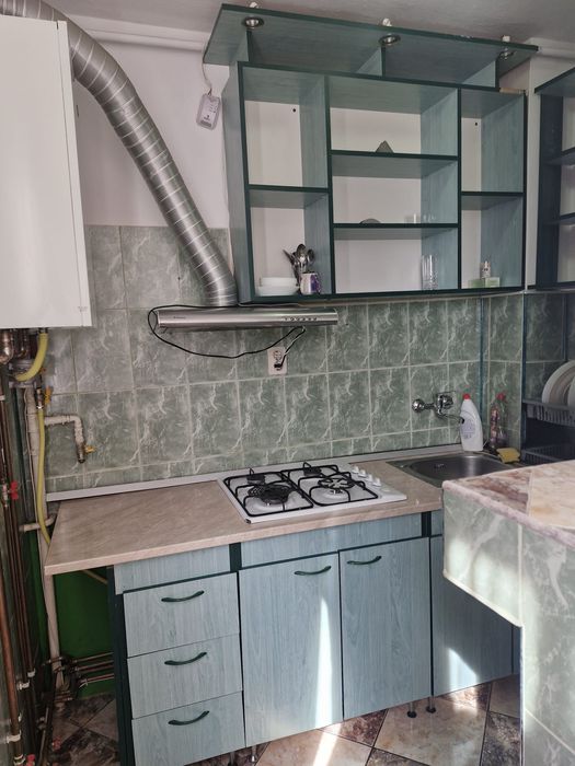 Inchiriez garsoniera Aleea Carpati 51