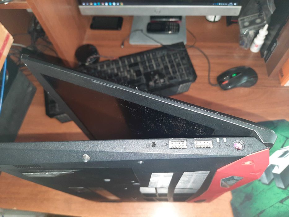 Ноутбук Acer i5-7300HQ cpu 2.5 Ghz (4-х яд) в идеале игровой