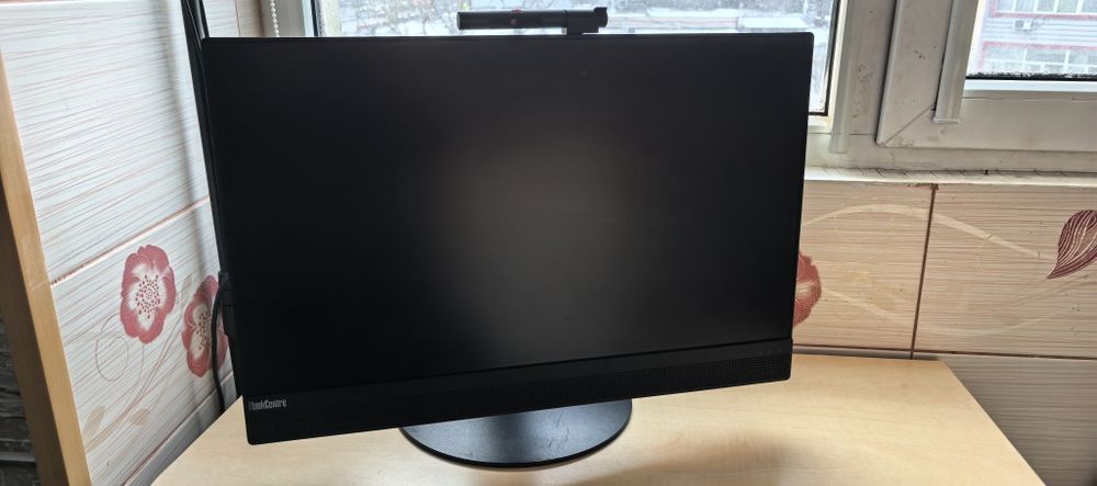 PC/Calculator ALL in One Lenovo 21.5"_Display DEFECT_i5, 8GB, 256GB_