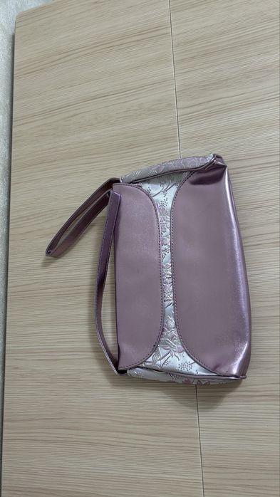 Сумочка - клатч Oriflame от Юдашкина
