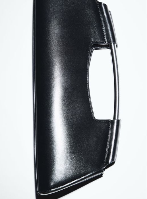 Кожанная сумка Mango