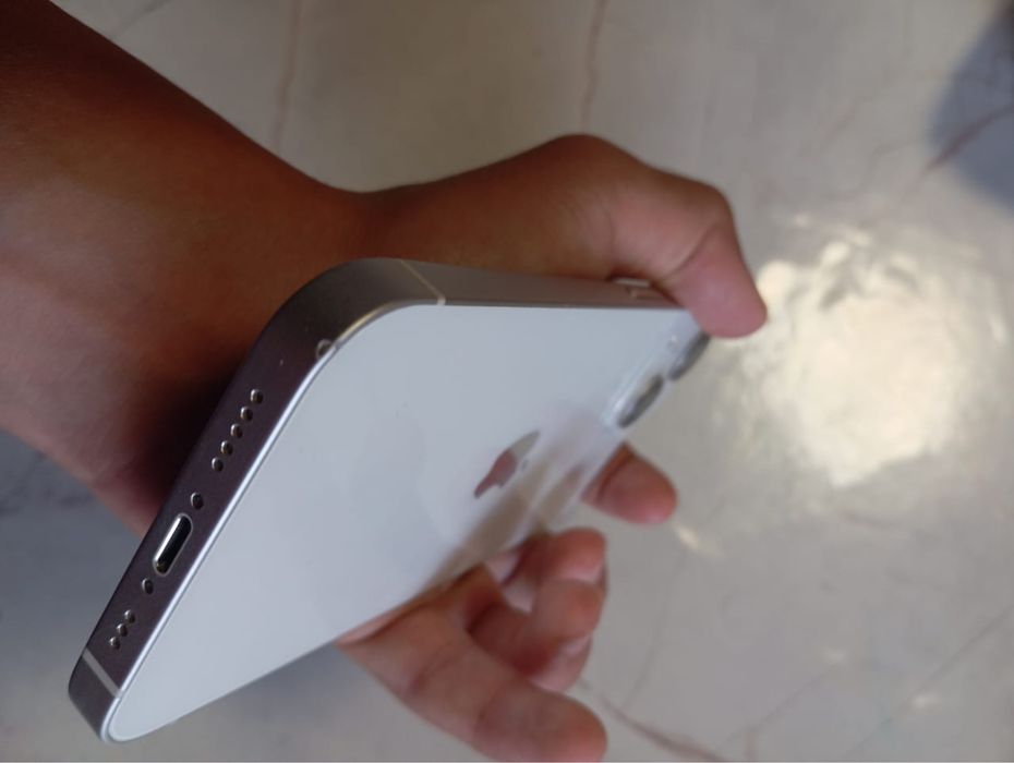 Iphone 14 белого цвета
