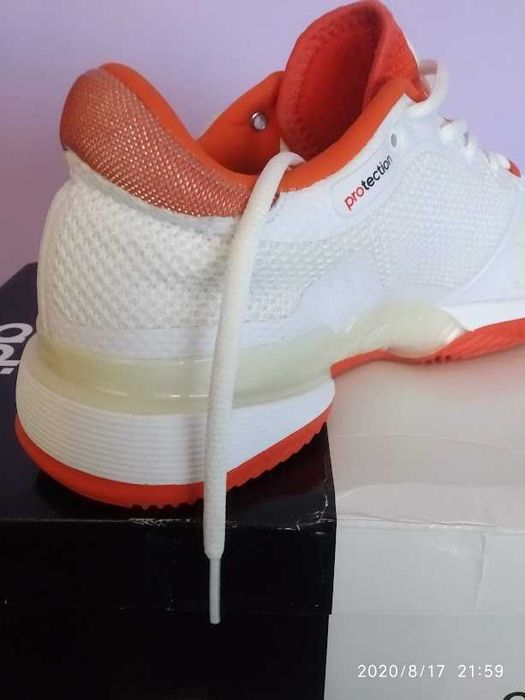 Кроссовки Adidas Barricade