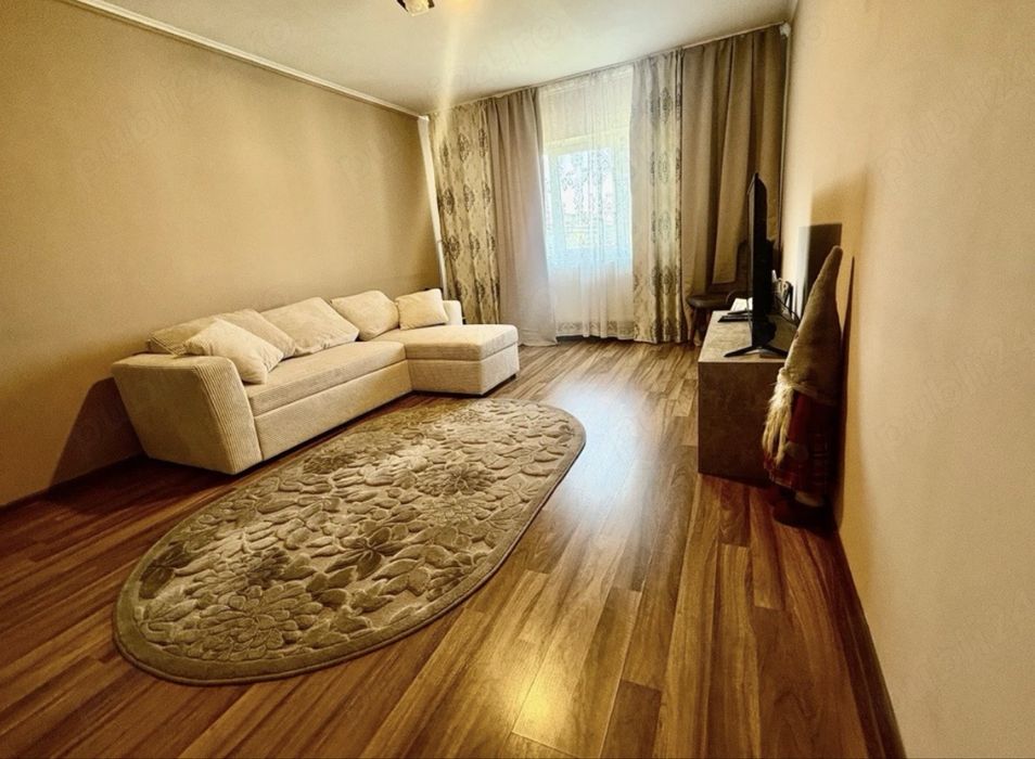 Pb2 camere decomandat