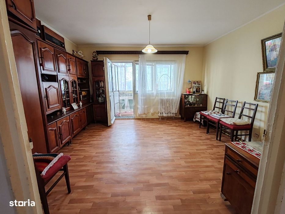 3 camere, decomandat, et 7/10, bloc din 1978/ Drumul Taberei