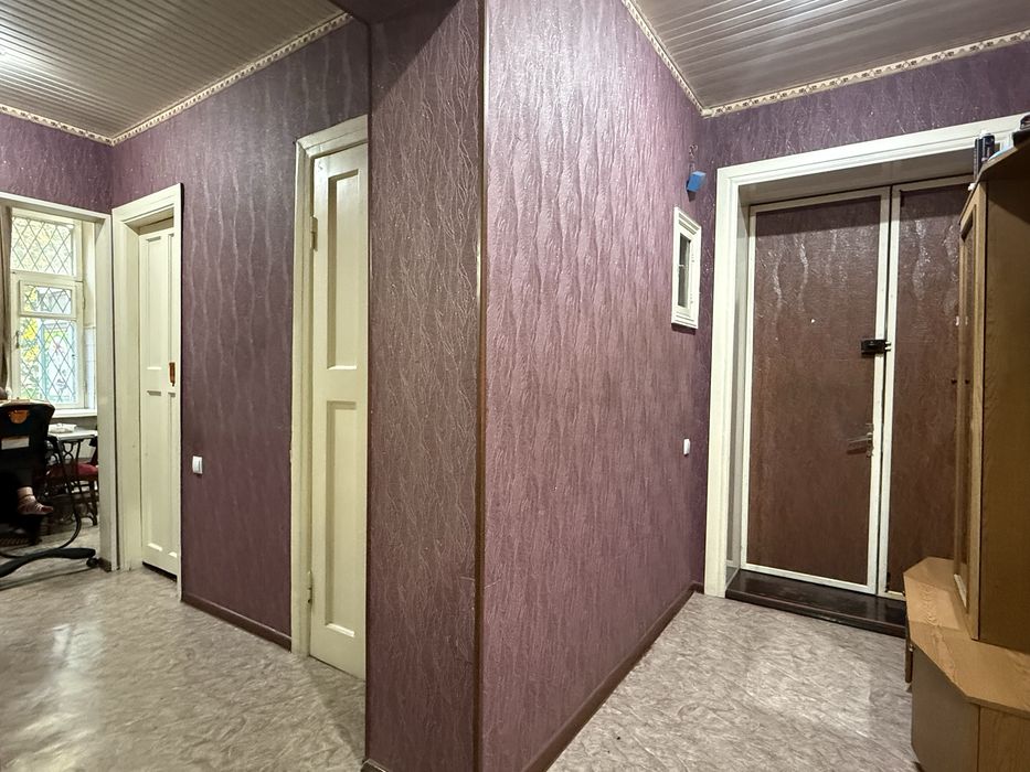 3 Комнаты, Сталинка 3/1/2 Дубовая, Кадышева, Дом Пионеров, Базарчик