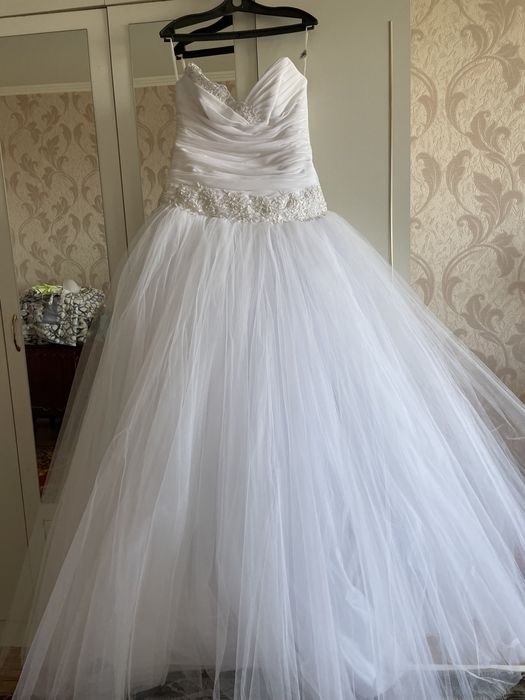 Продам свадебное платье