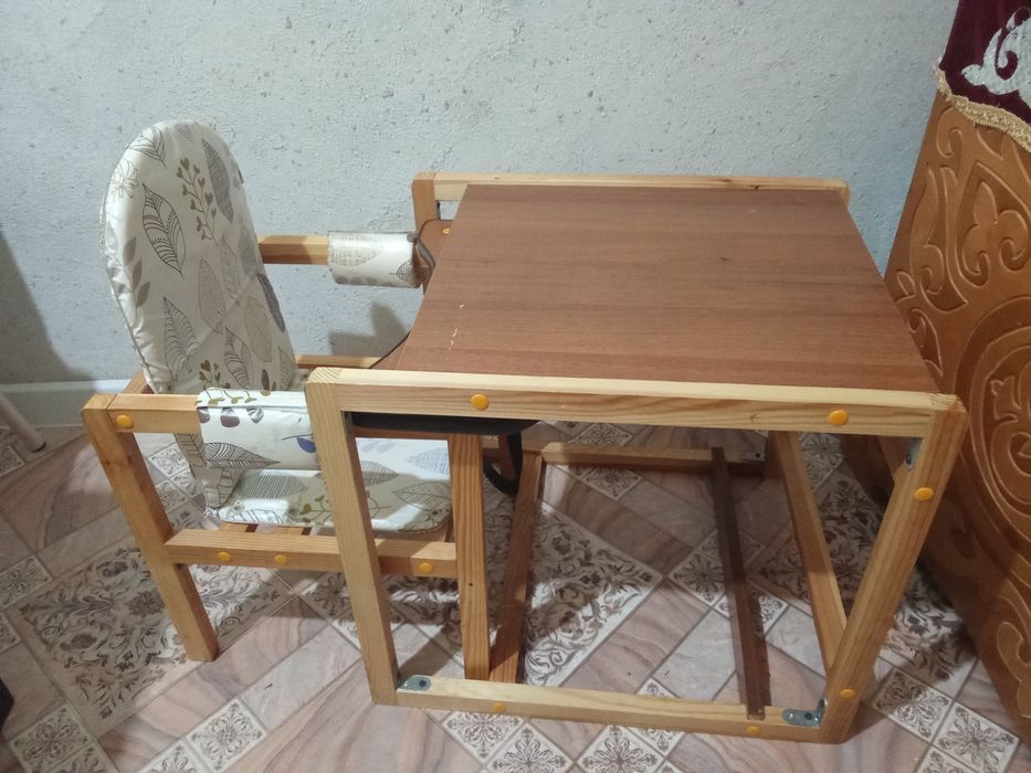 Стул для кормления 2 в 1 в отл.сост