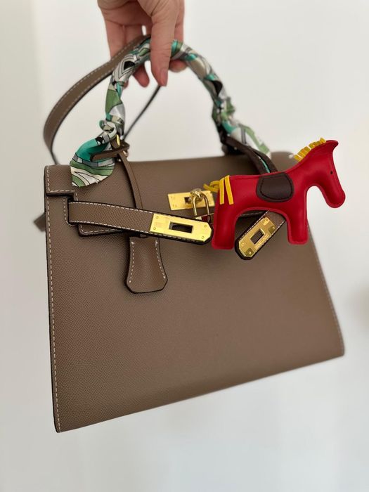 Geanta din piele naturala