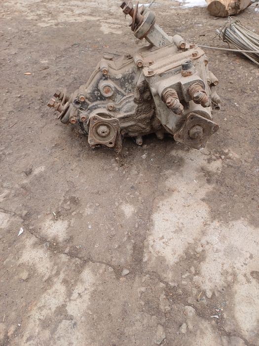 Редуктор б/у 4х4 от газель