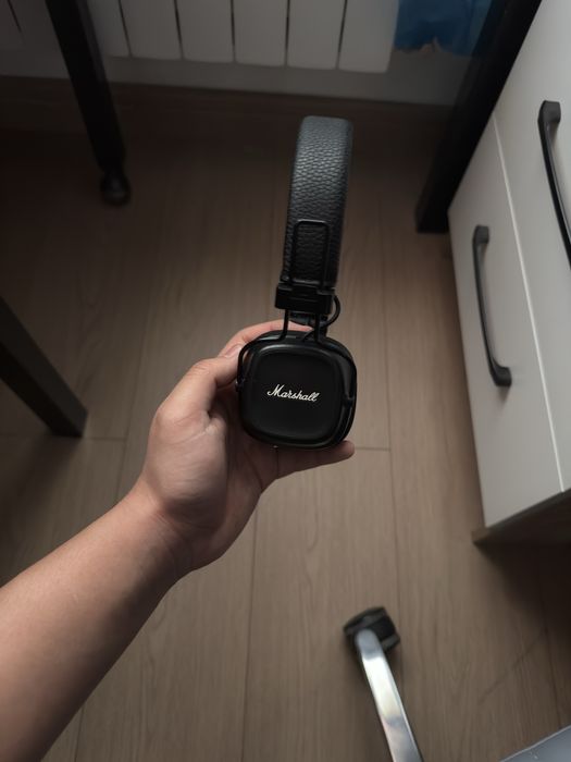 Наушники Marshall MAJOR IV