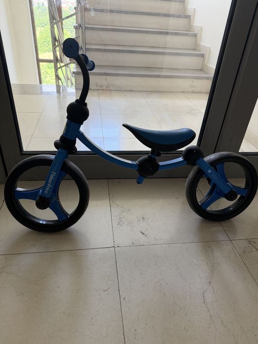 Детско баланс колело Fisher price