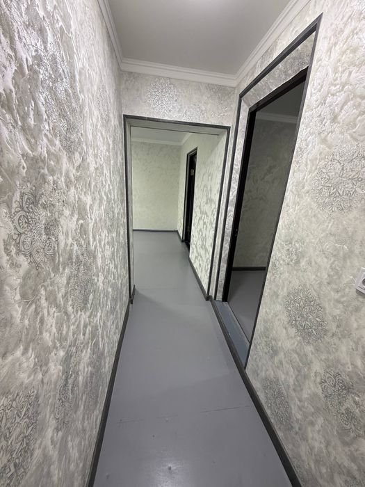 Квартира дом 1 этаж 3 комнатная Янгибазар центр юкоричирчик