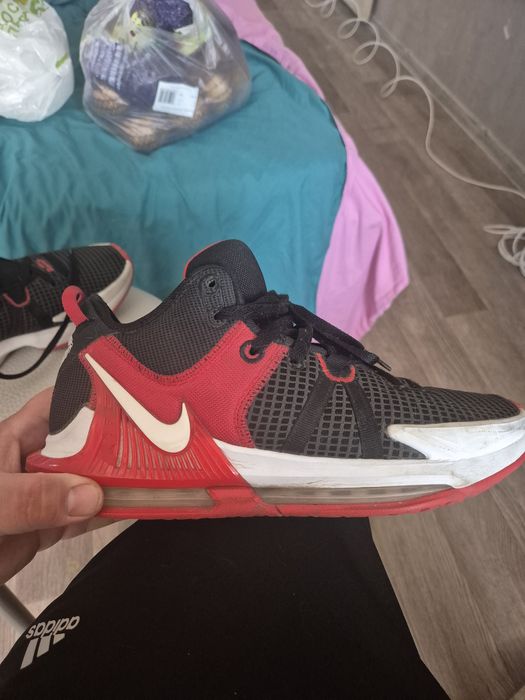 Оригинальные либроны одевались 3 раза.