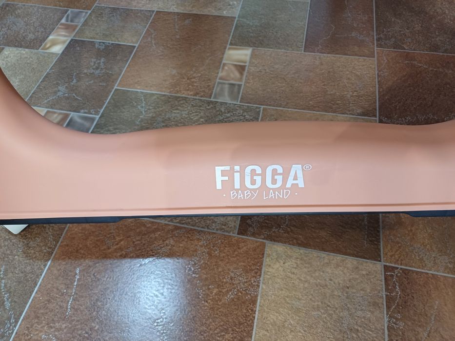 Scaun de copil mic pentru mancat