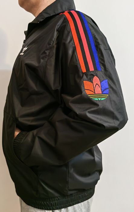 Bluza Adidas pentru primăvara