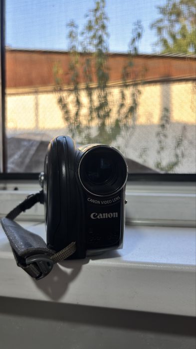 Canon видеокамера