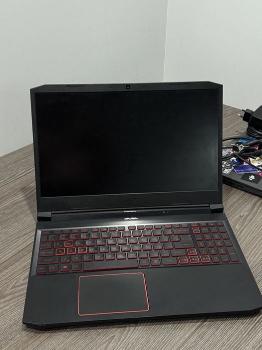 Acer Nitro 5 в хорошем состоянии