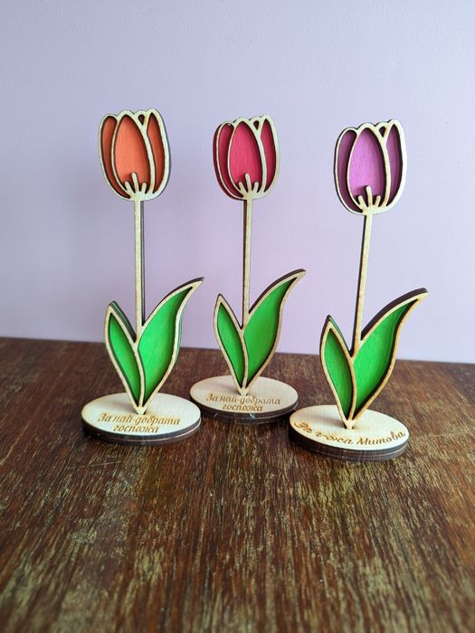 Подаръци за осми март