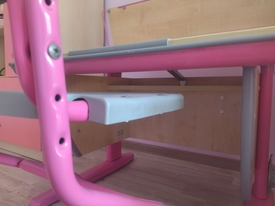 Детский стул продам материалный