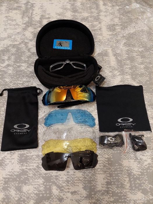 Продам набор очков