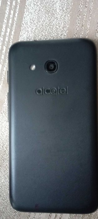 Смартфон Alcatel PIXI 4+ слушалки+зарядно