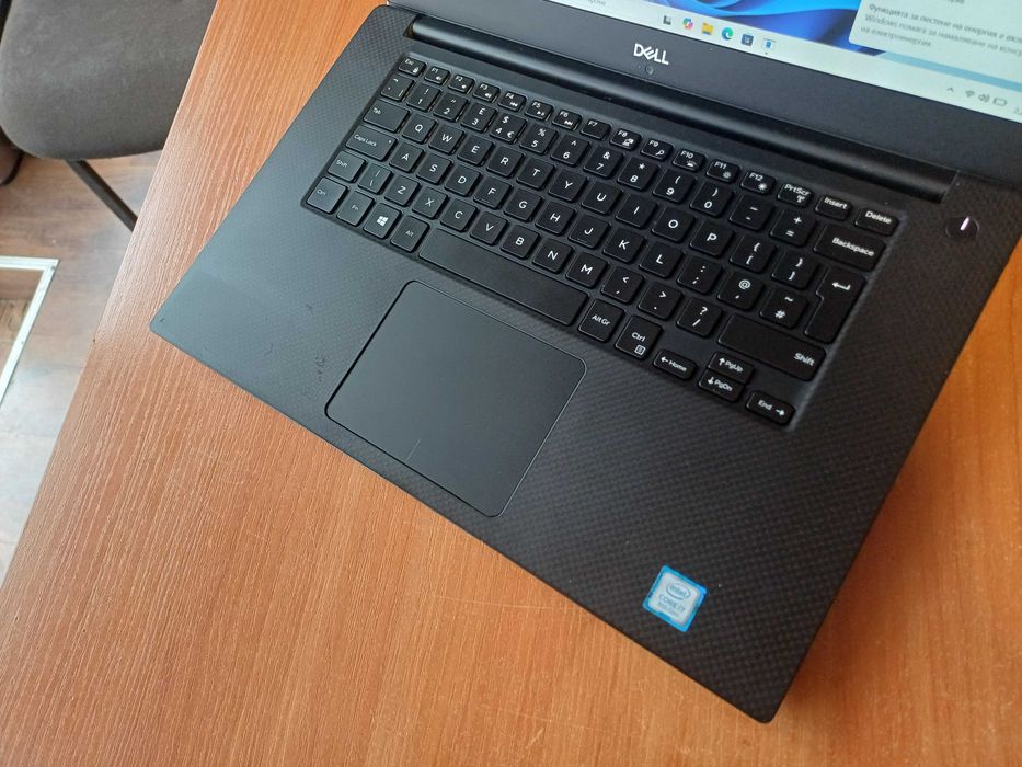 Dell Precision 5530 IPS/Core i7-8850H/Quadro P1000/16GB DDR4/512GB SSD