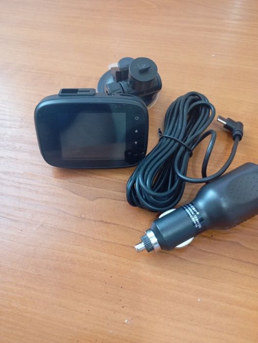 Tracker камера за кола/нова