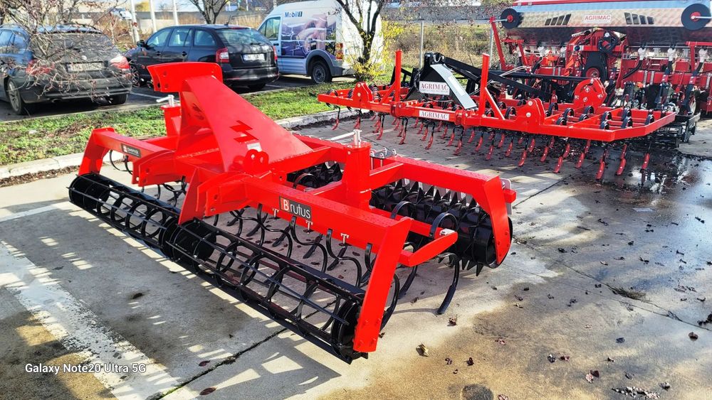 Awemak BRUTUS AUS 30 Cultivator - Combinator 3 m cu 2 tavalugi, frontal si spate.