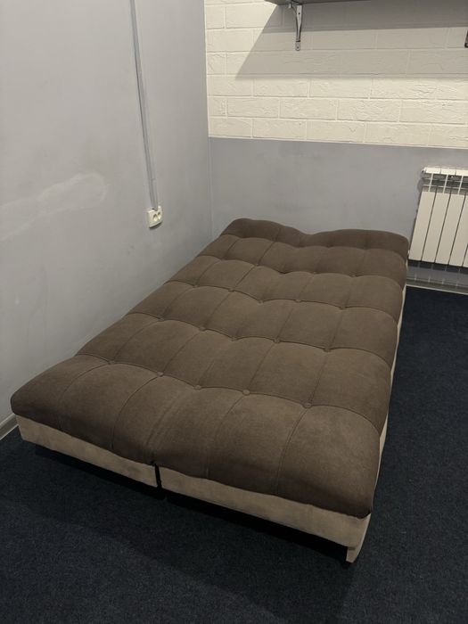 Раскладной диван 185см