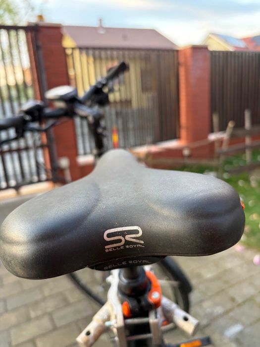 Bicicleta electrica trekking KTM Macina